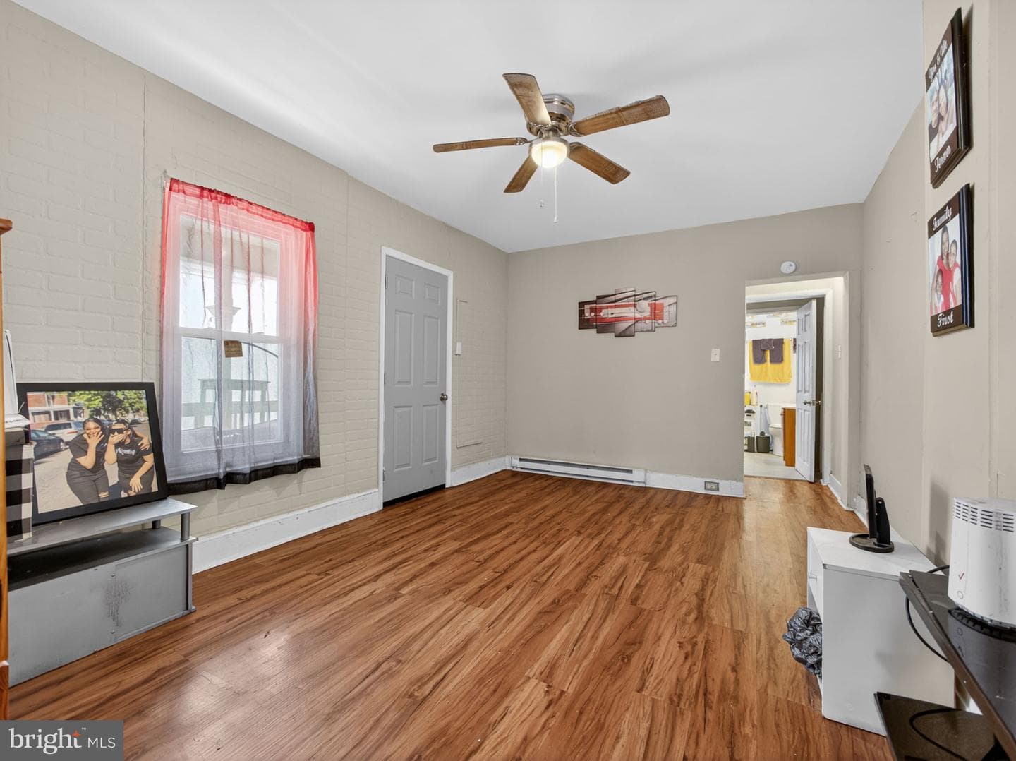 866 E High Street photo 39