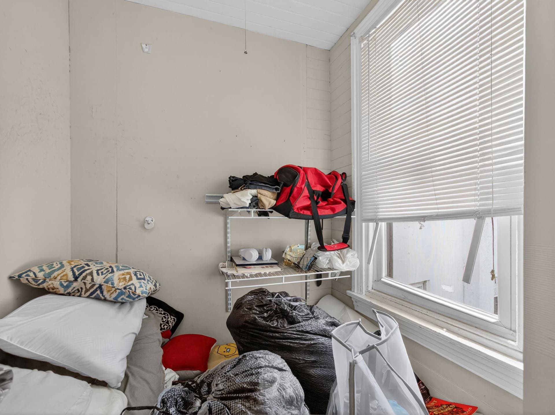 866 E High Street photo 44