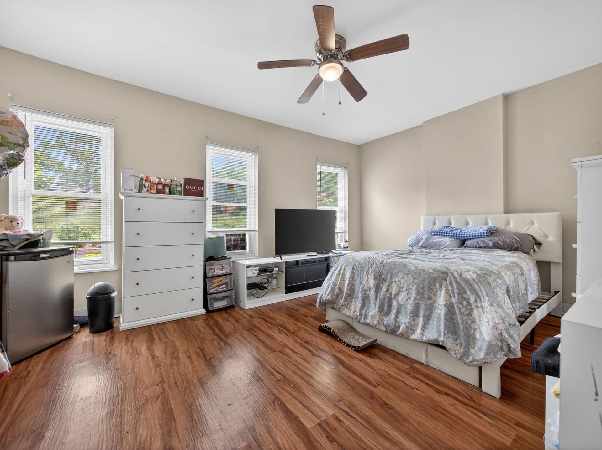 866 E High Street photo 45