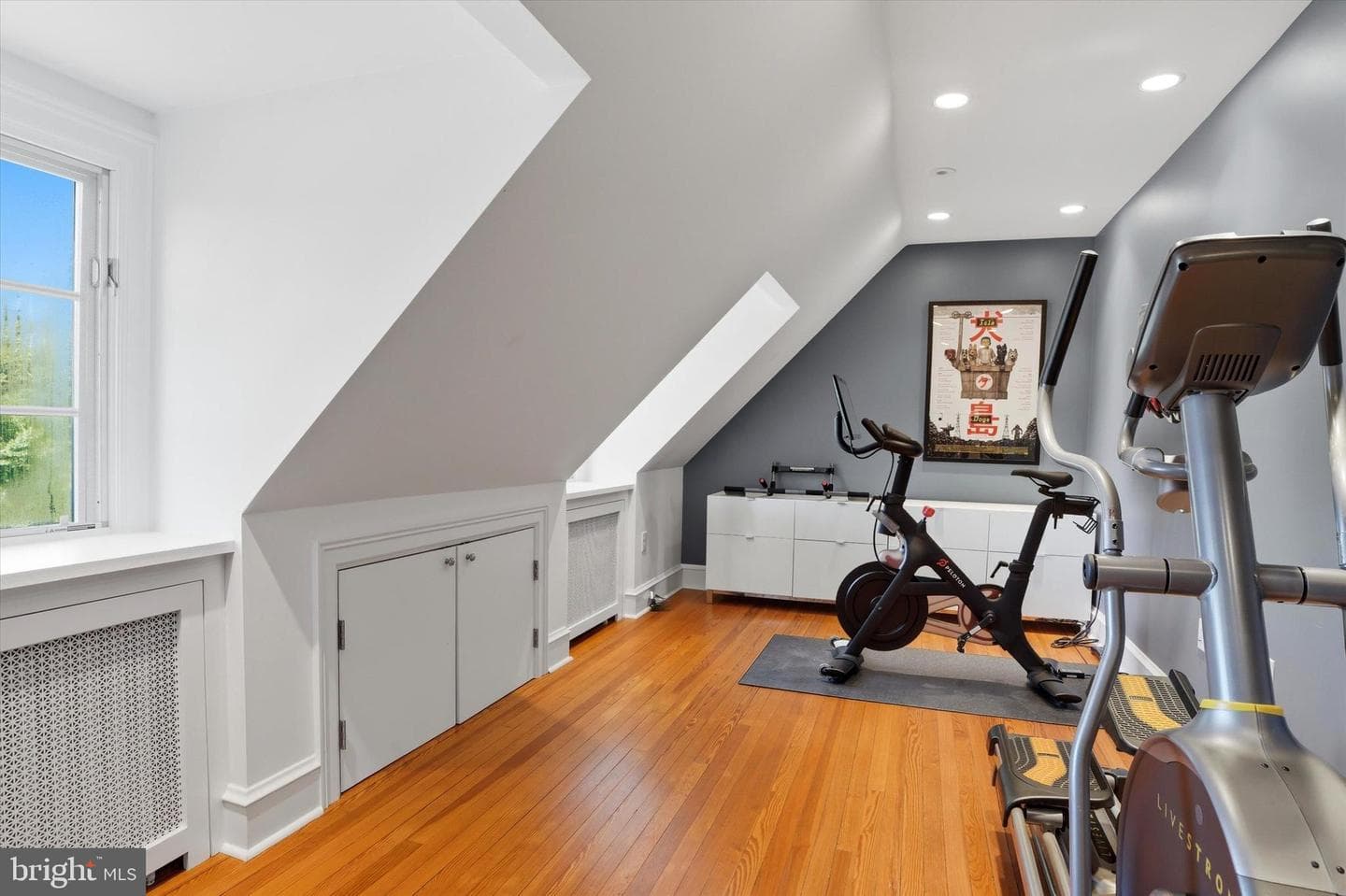 207 Curwen Road photo 42