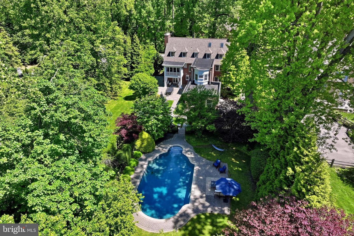 207 Curwen Road photo 58