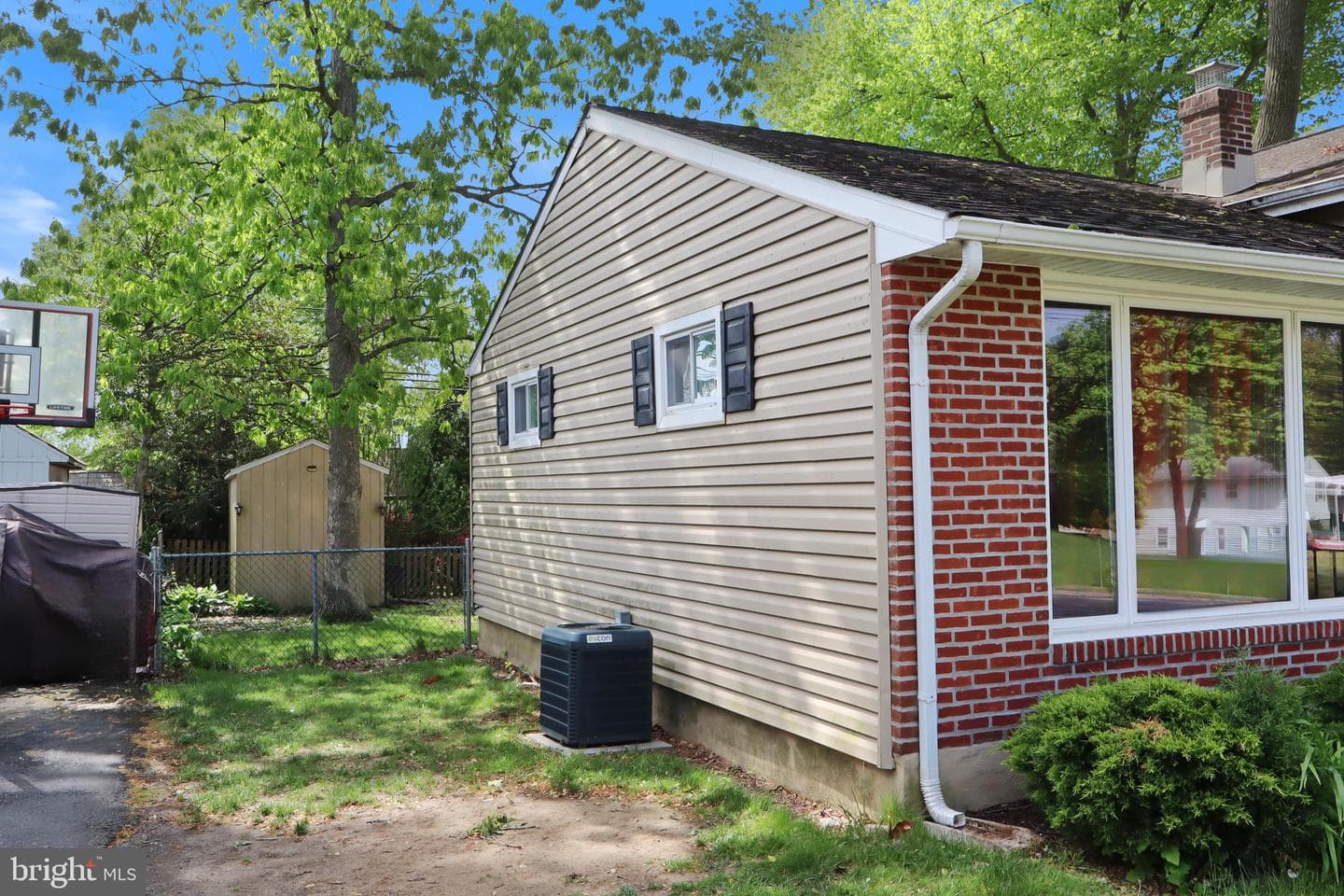 1317 Fitzwatertown Rd photo 4