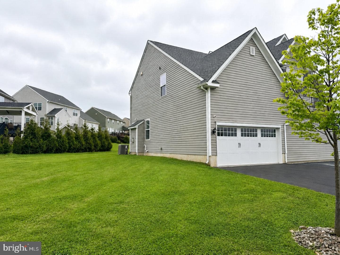 121 Markley Farm Circle photo 3