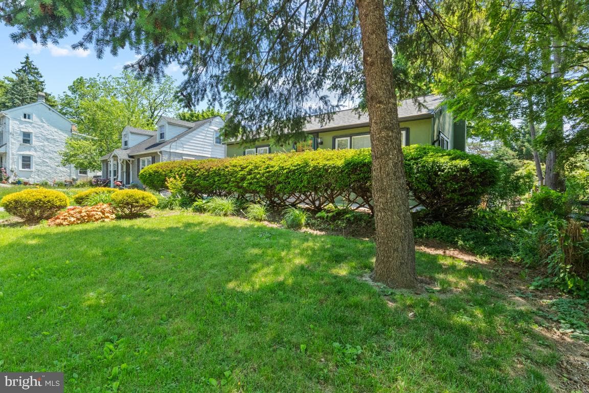 2814 Swede Road photo 2