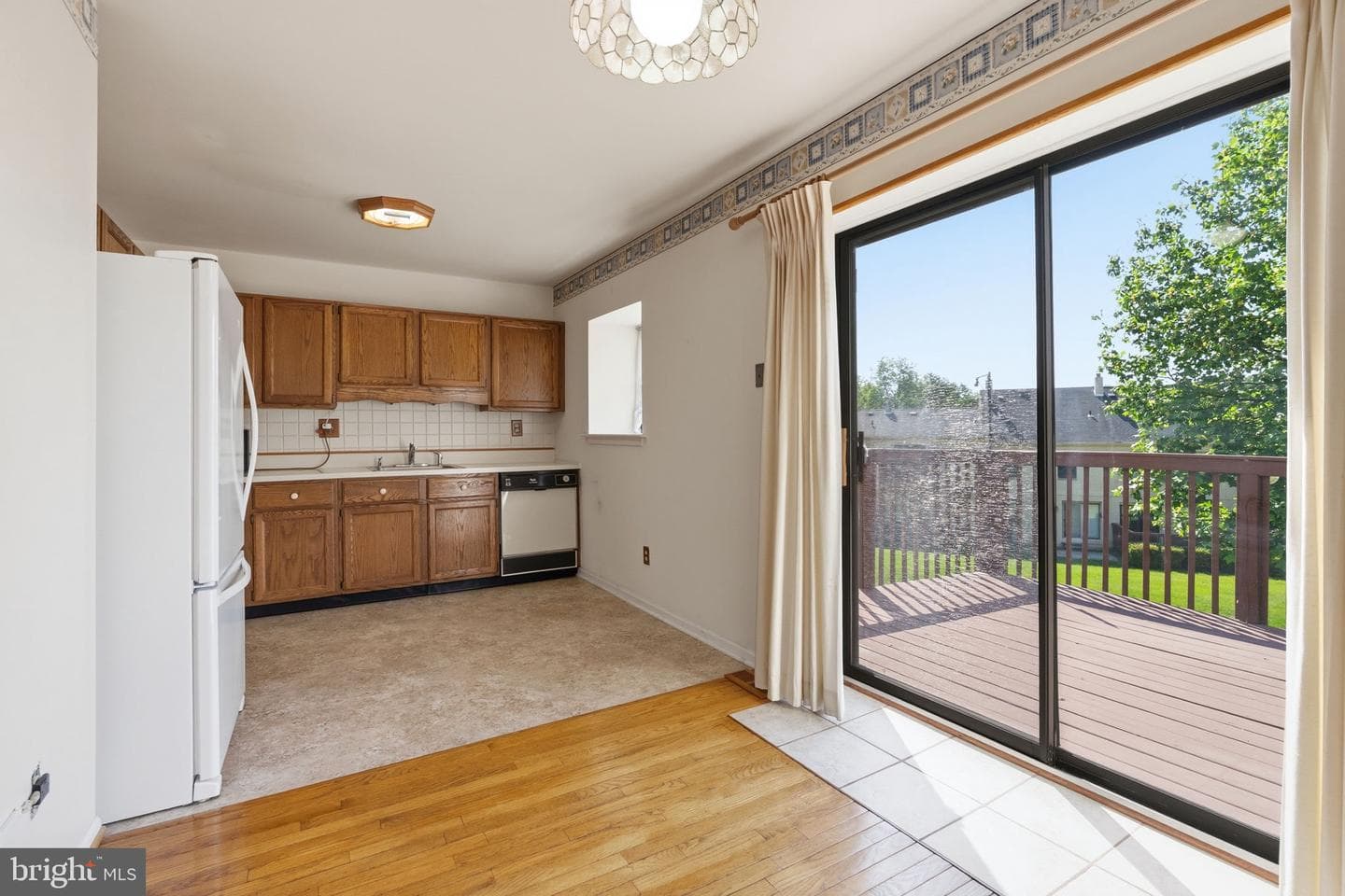 538 Canterbury Road photo 14