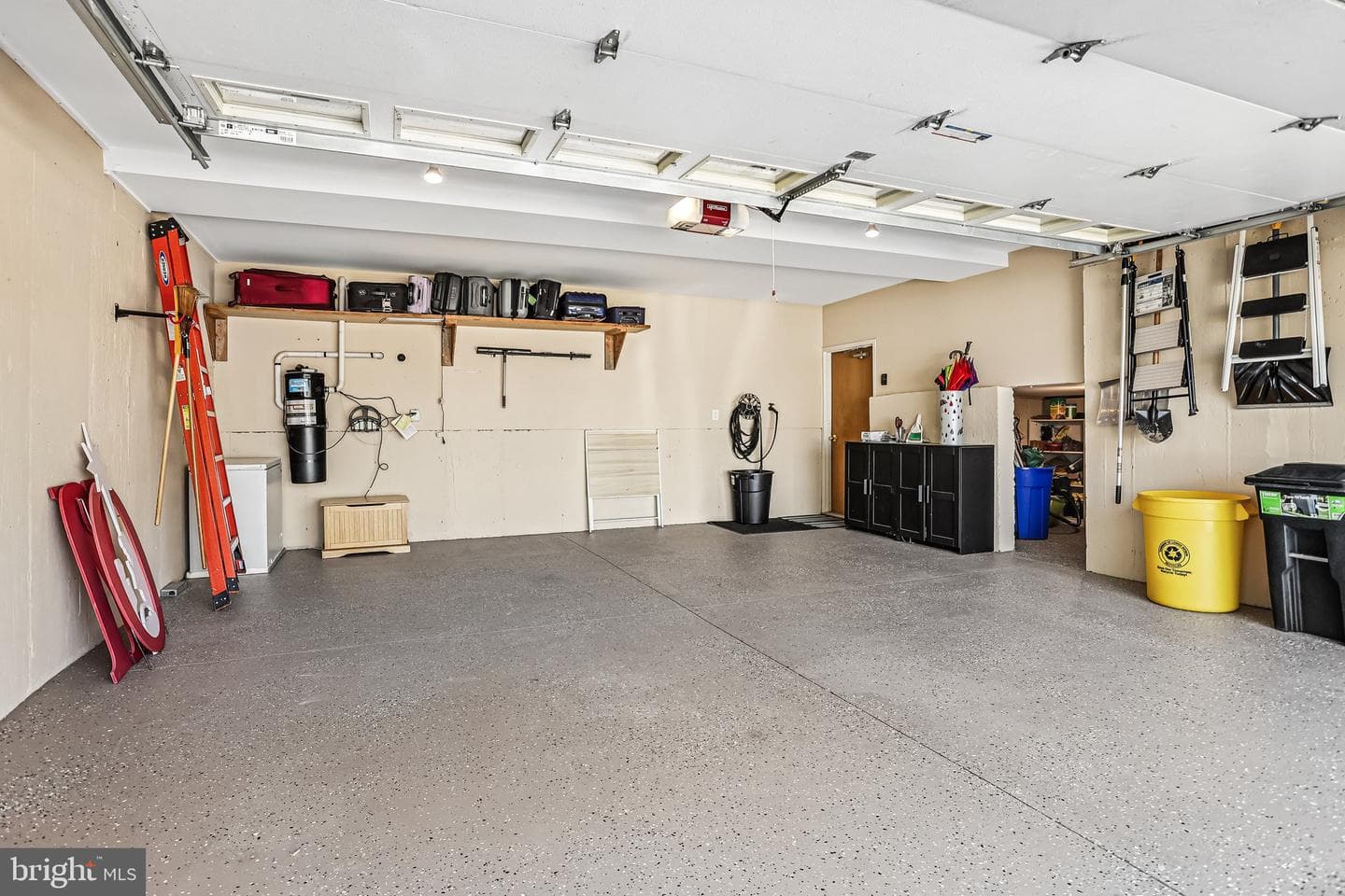 208 Jefferson Street photo 27