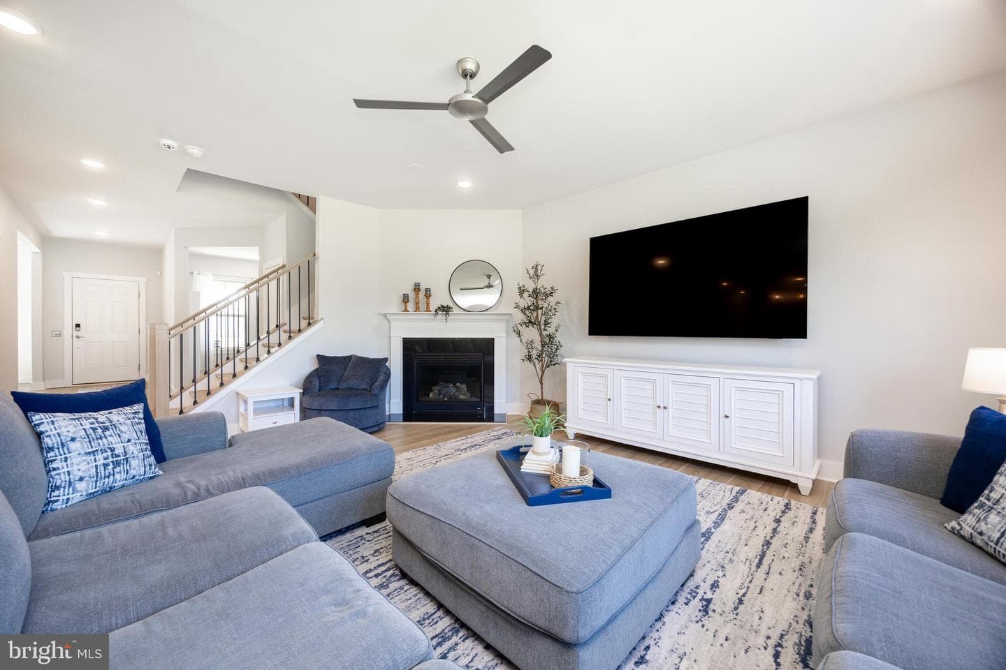 1038 Arthur Drive photo 11