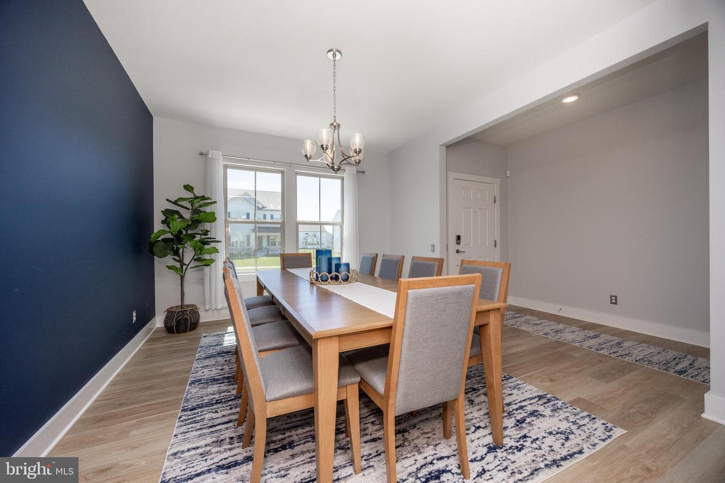 1038 Arthur Drive photo 3