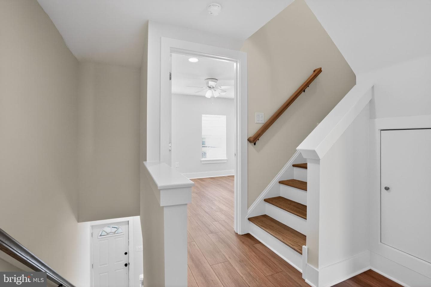 344 Grove Street photo 10