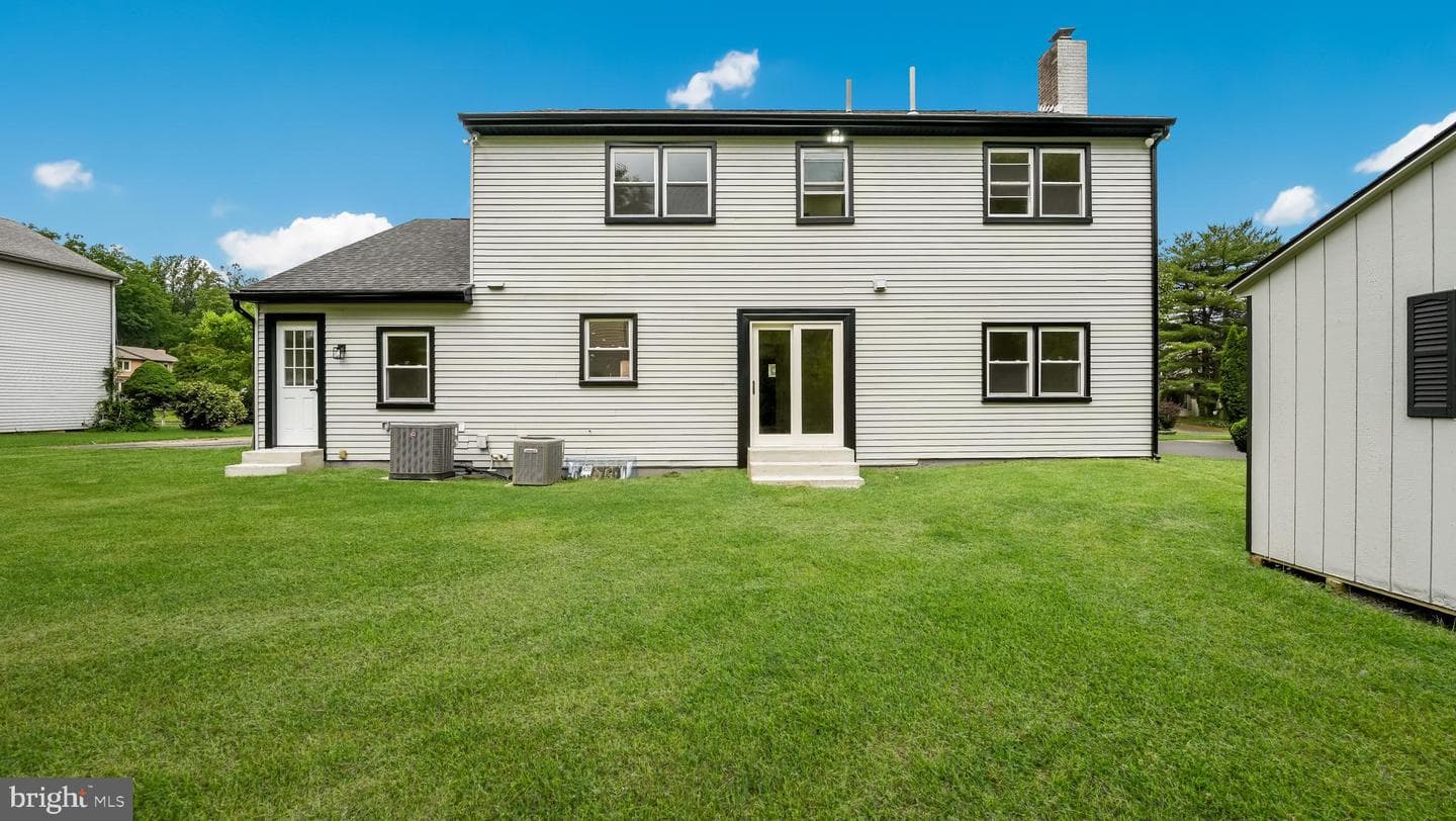 144 Roy Lane photo 36