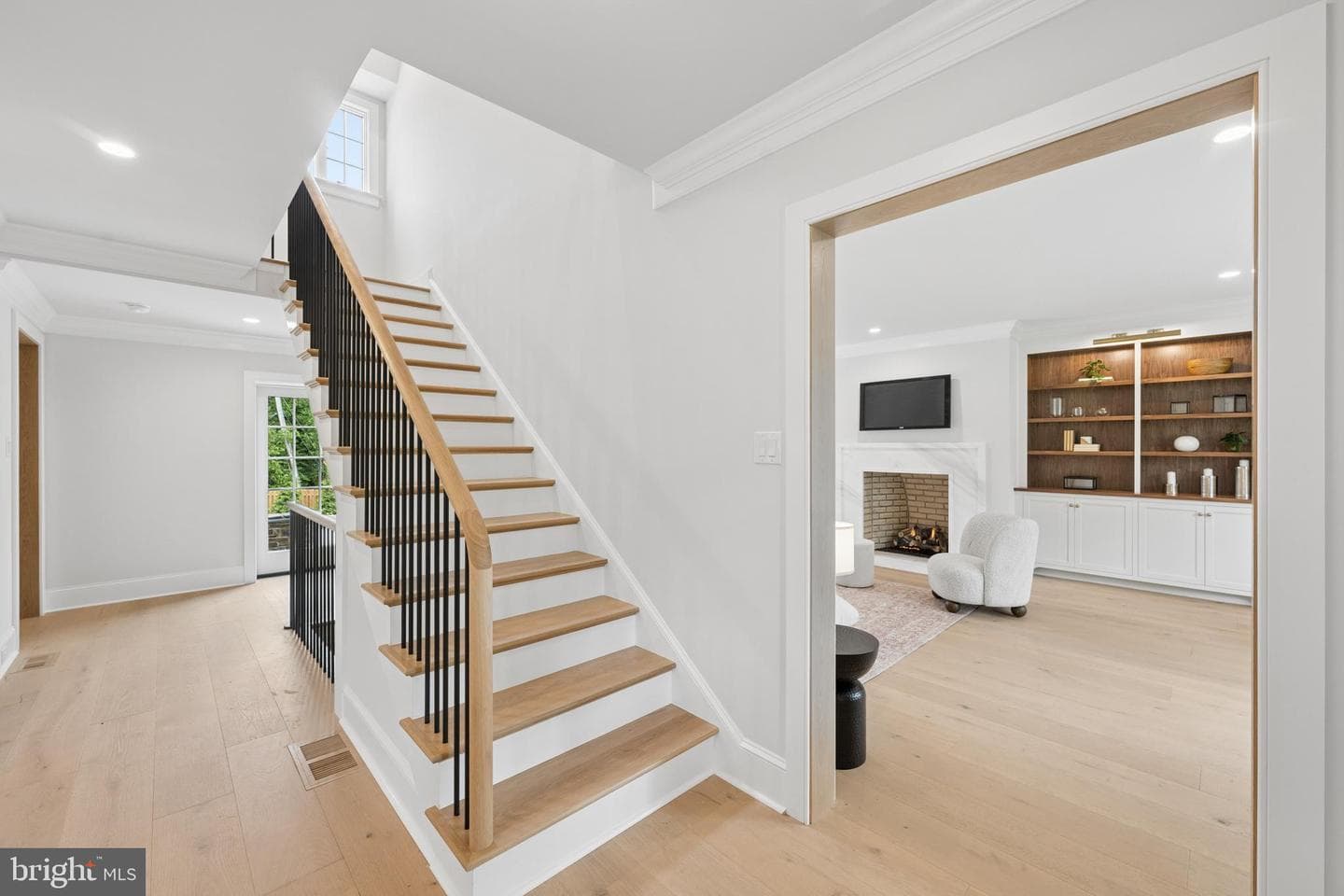 519 Sussex Road photo 10
