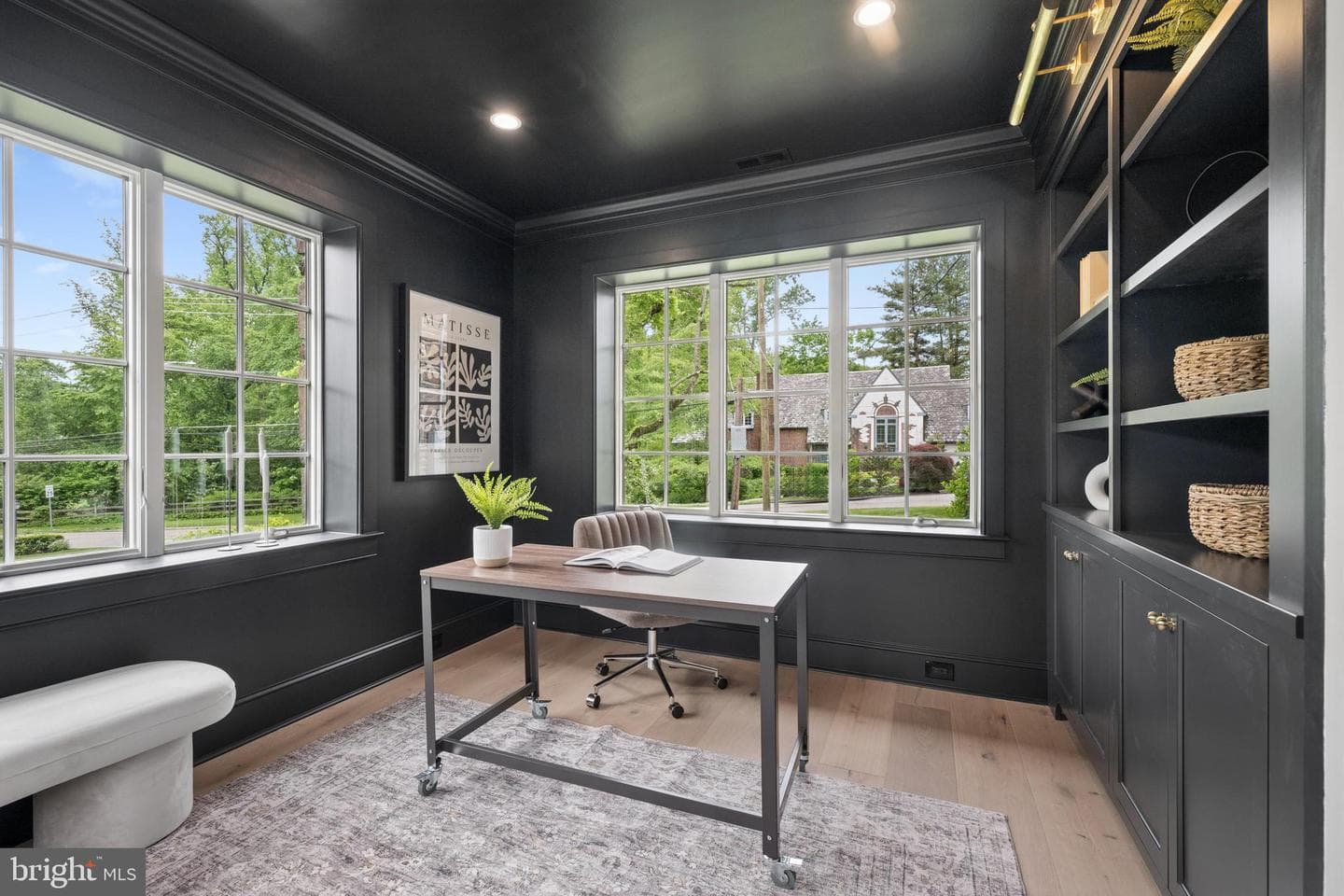 519 Sussex Road photo 19
