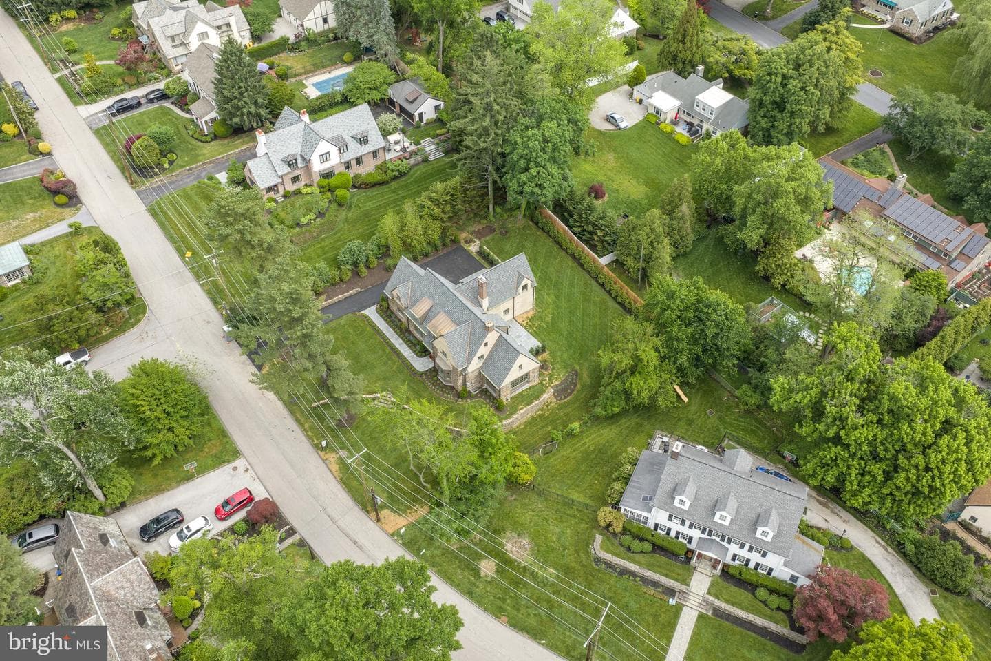 519 Sussex Road photo 6