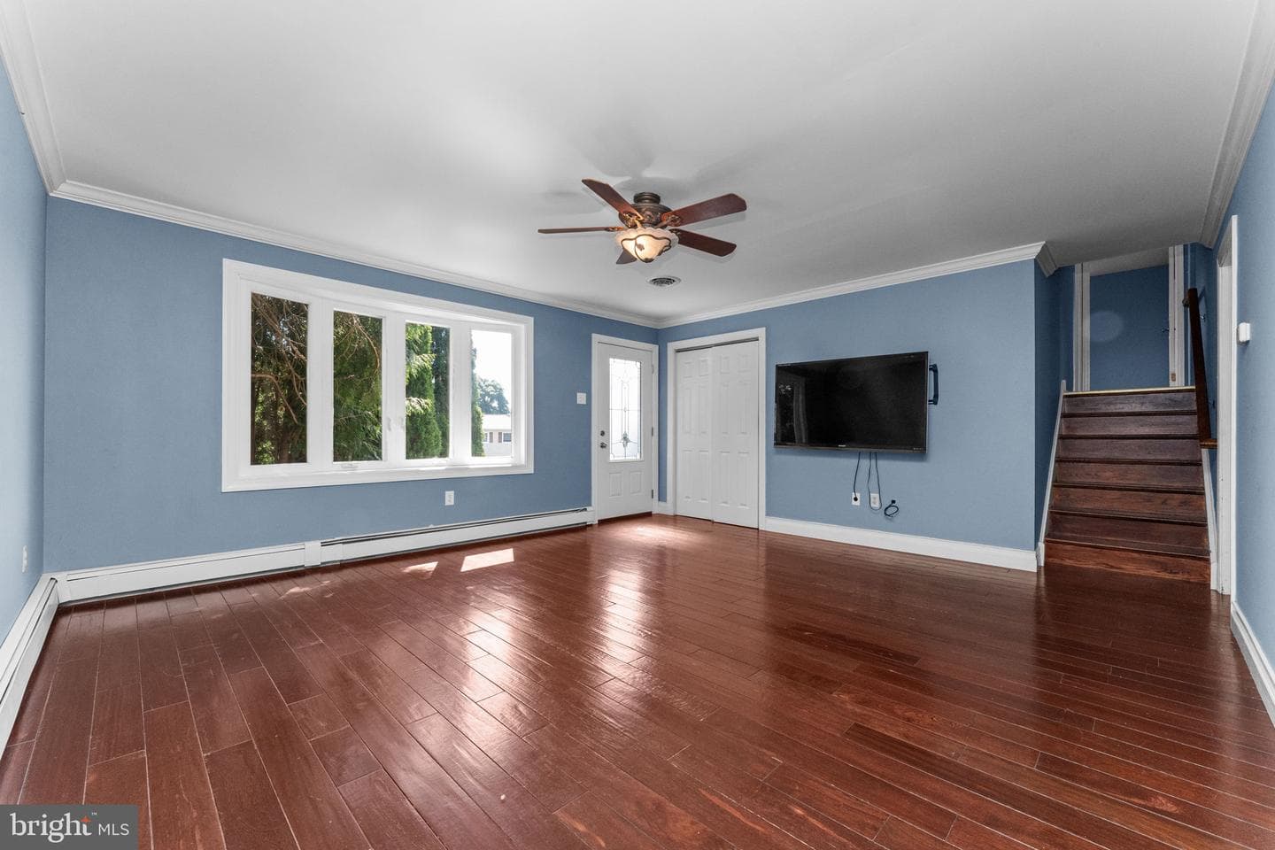 167 Meadowland Drive photo 6