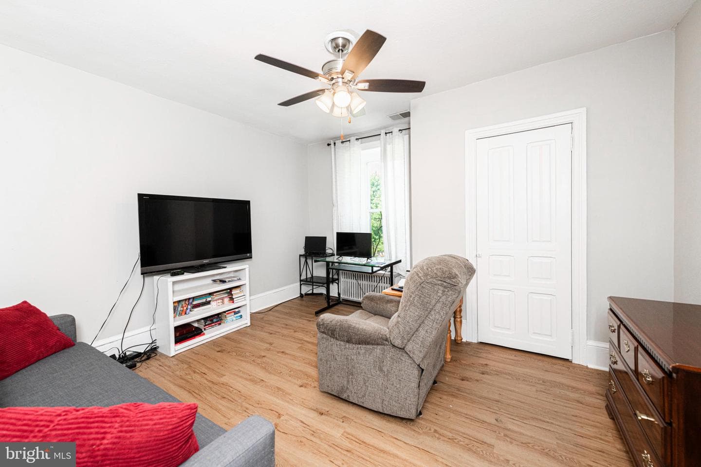 57 Longview Road photo 23
