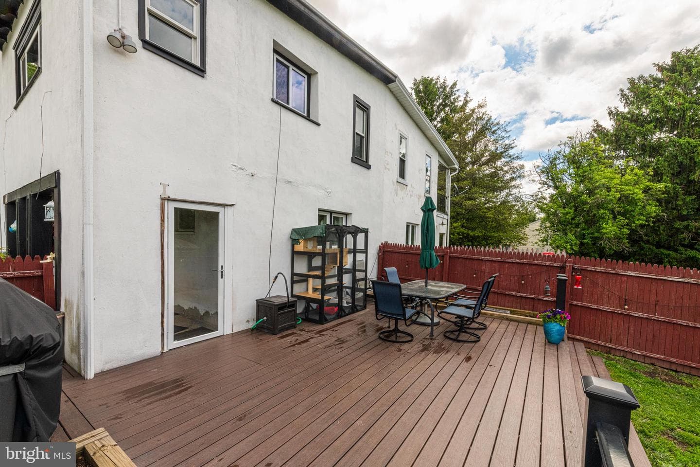 57 Longview Road photo 38