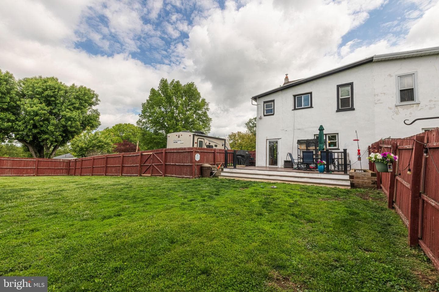57 Longview Road photo 41