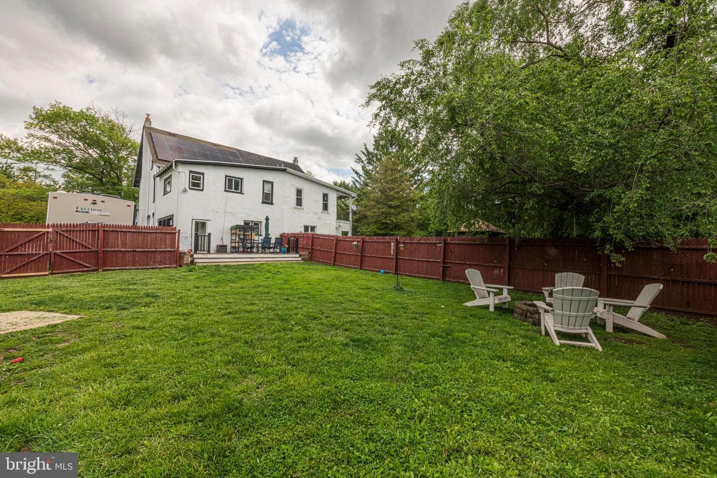 57 Longview Road photo 44