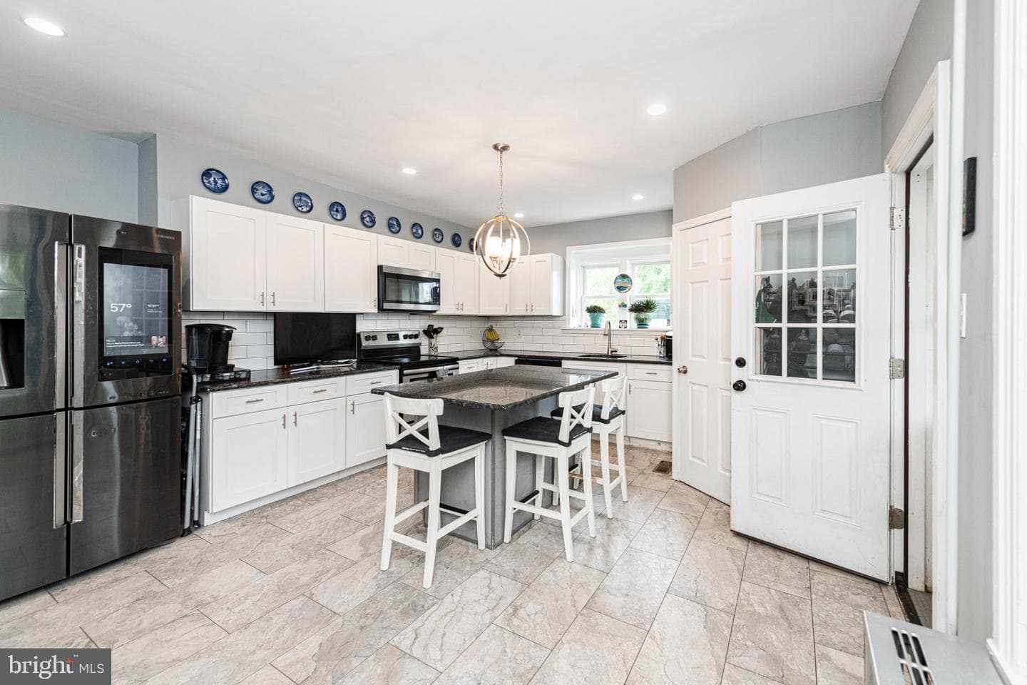 57 Longview Road photo 8