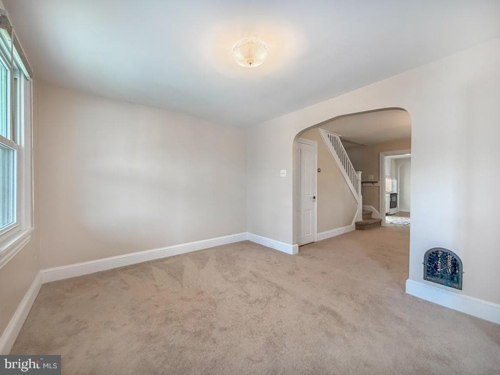 262 N Hanover Street photo 10
