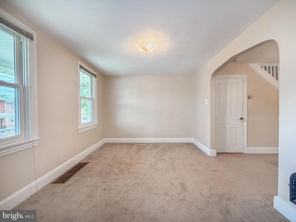 262 N Hanover Street photo 12