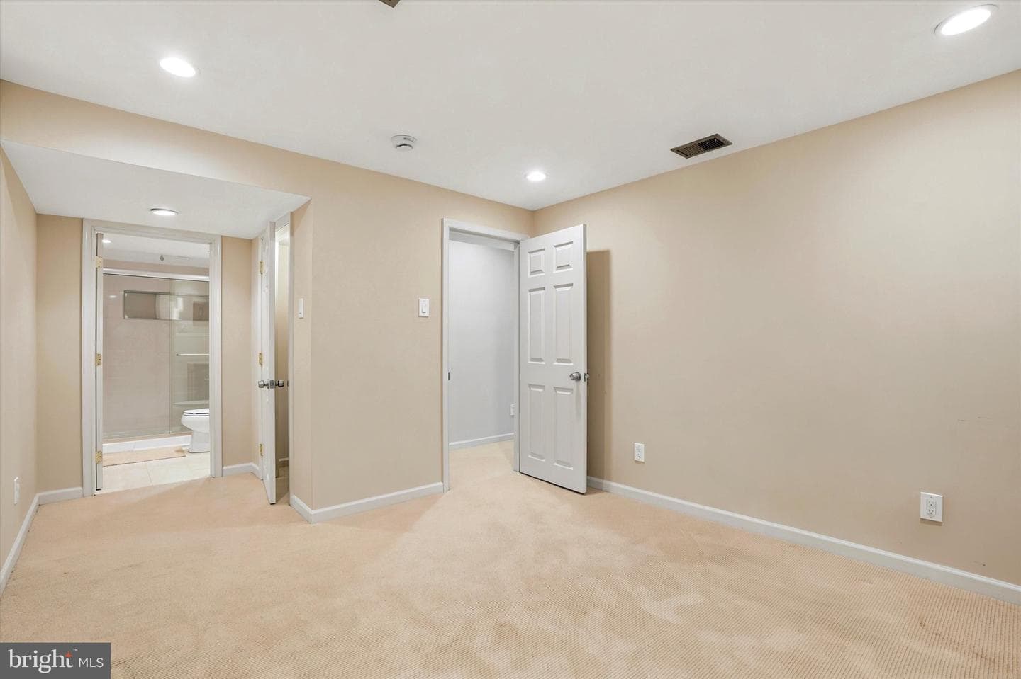 1137 Springmont Circle photo 30