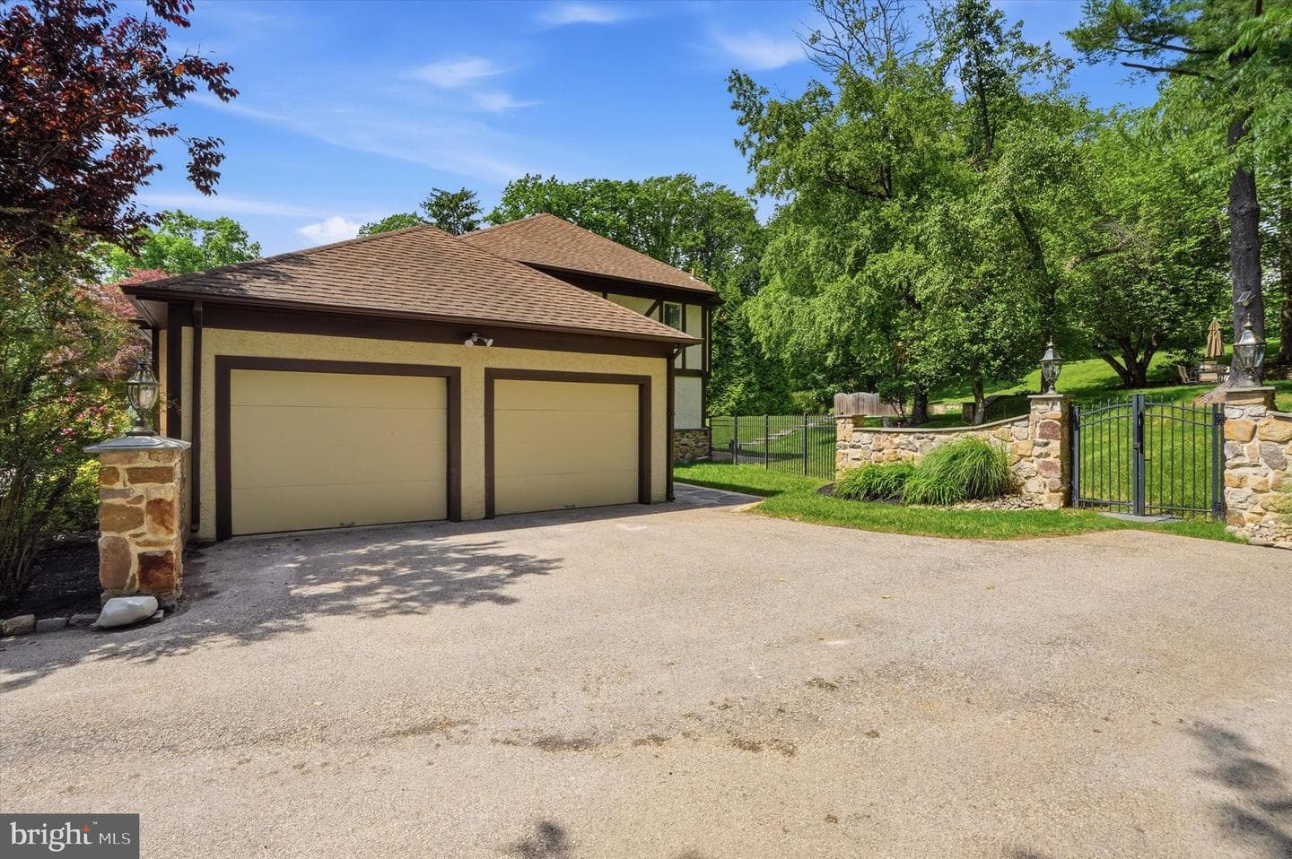1137 Springmont Circle photo 39