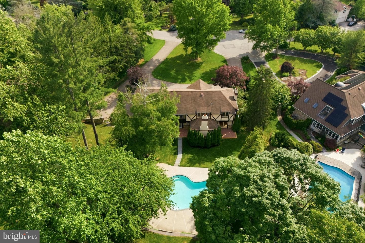 1137 Springmont Circle photo 46