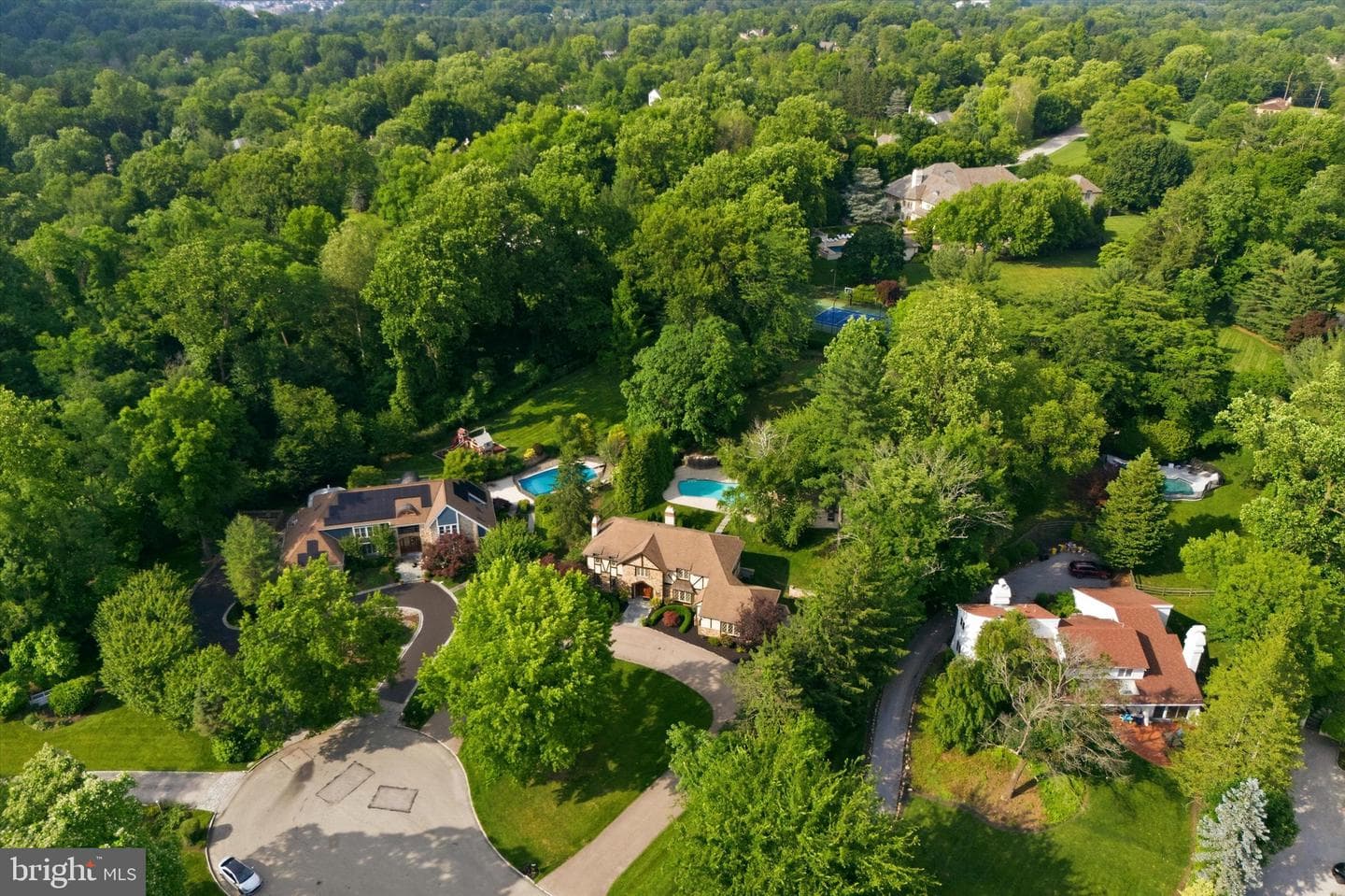 1137 Springmont Circle photo 47