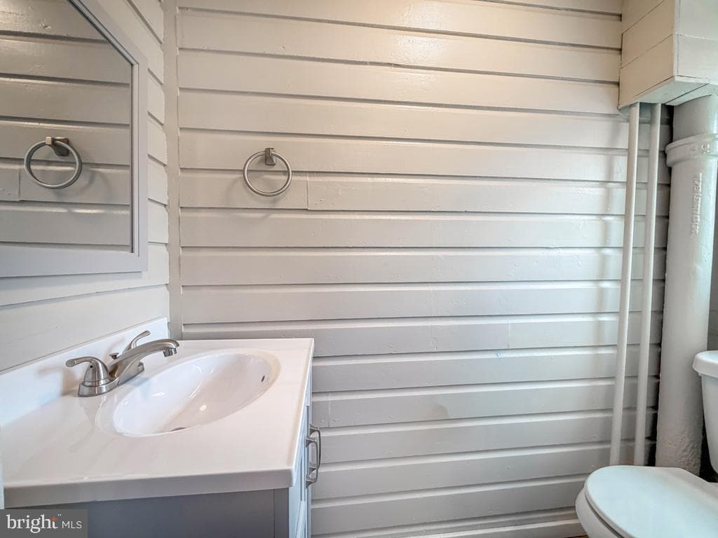 308 Lansdale Avenue photo 19