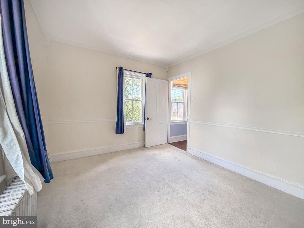 308 Lansdale Avenue photo 29
