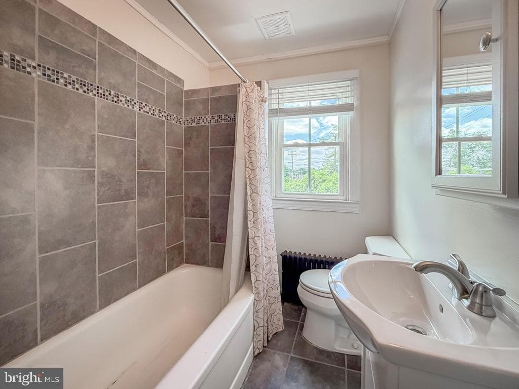 308 Lansdale Avenue photo 32