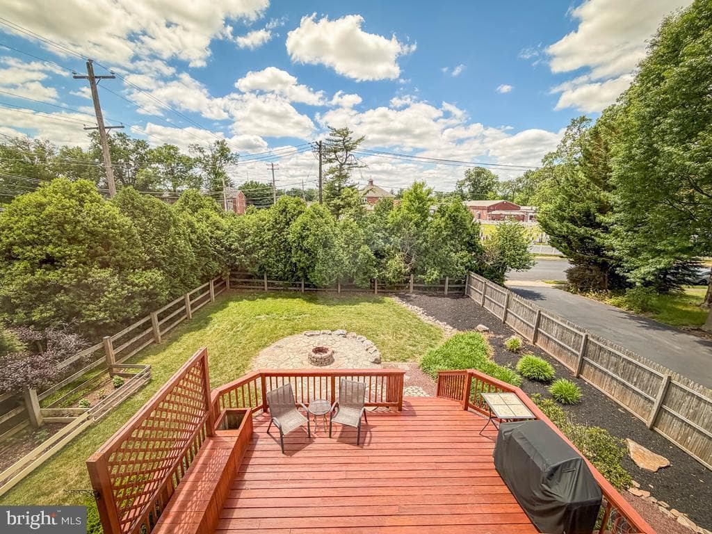 308 Lansdale Avenue photo 39
