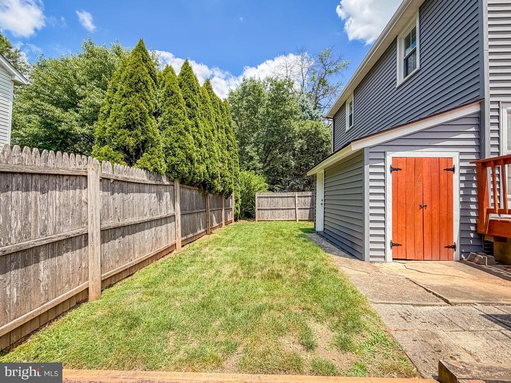 308 Lansdale Avenue photo 43