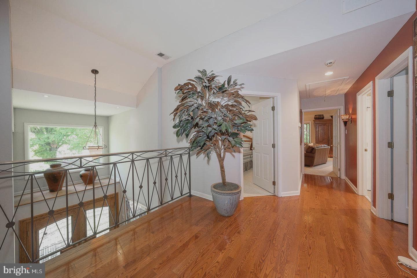 1436 Hillside Road photo 23