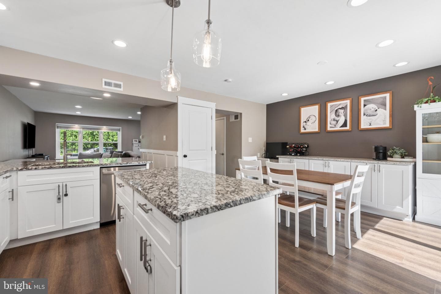 2140 Ash Lane photo 17