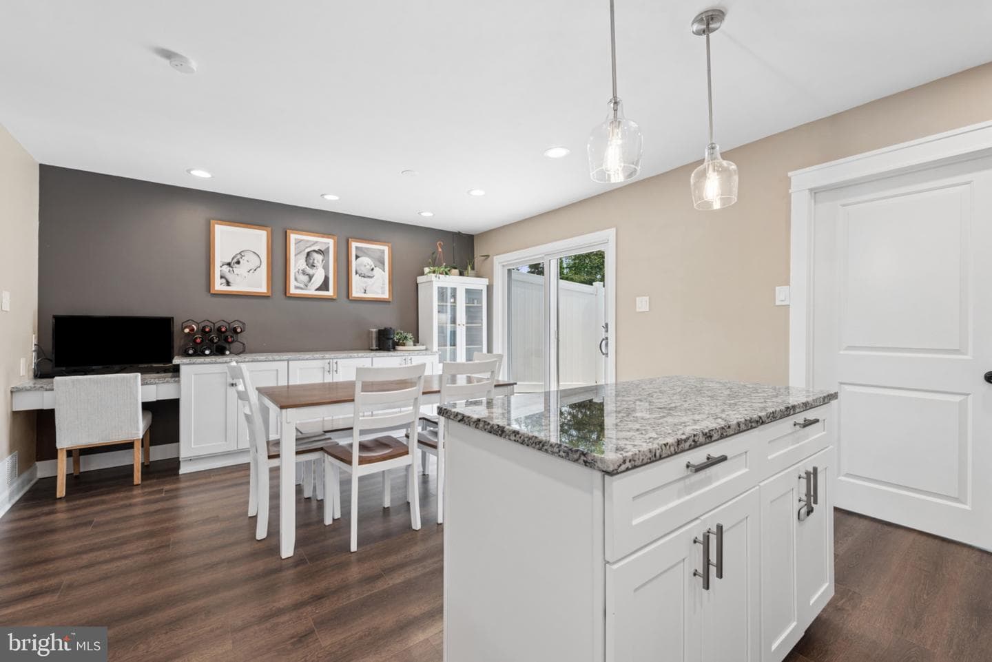 2140 Ash Lane photo 18