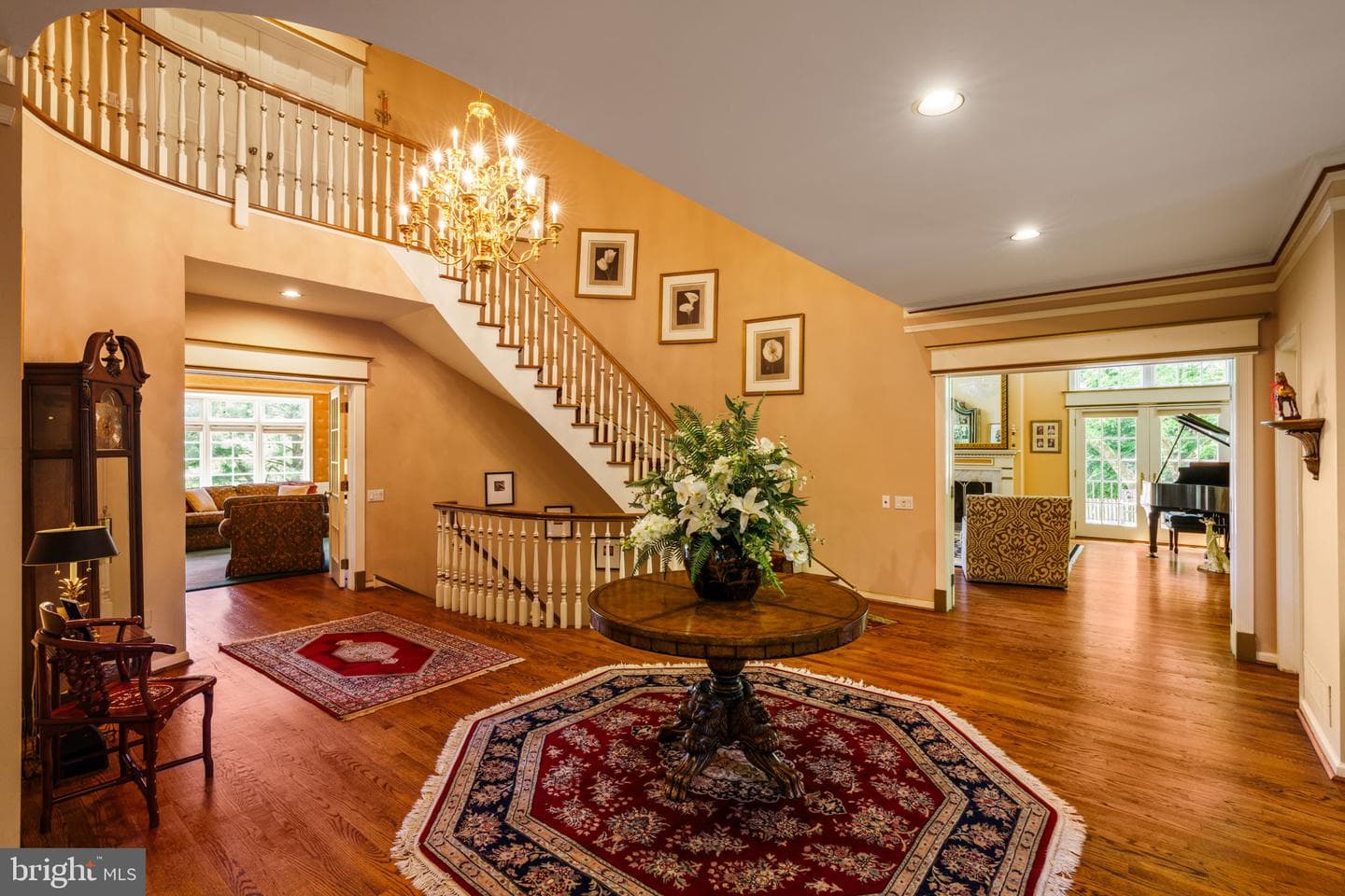 1533 Briar Hill Road photo 11