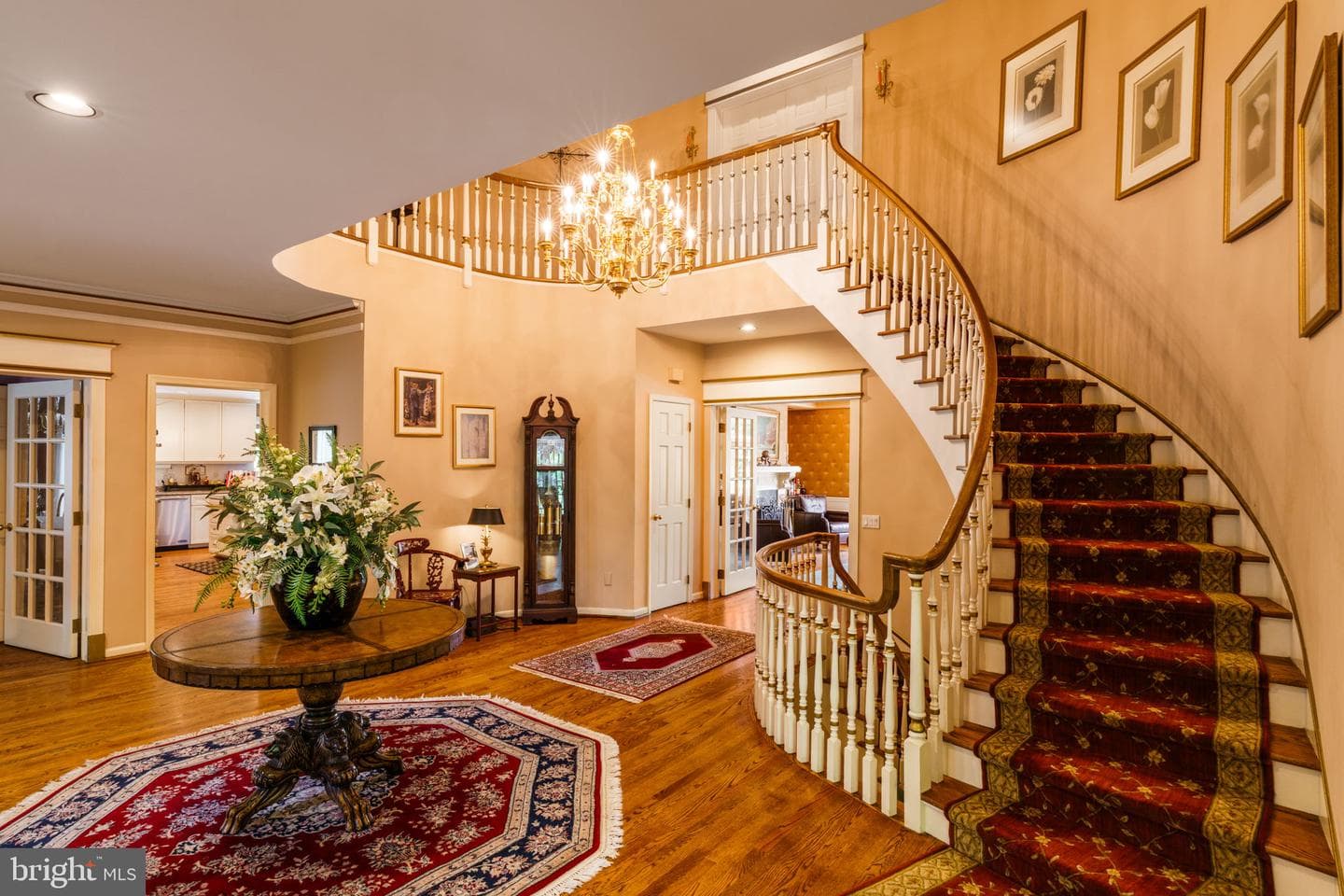 1533 Briar Hill Road photo 9