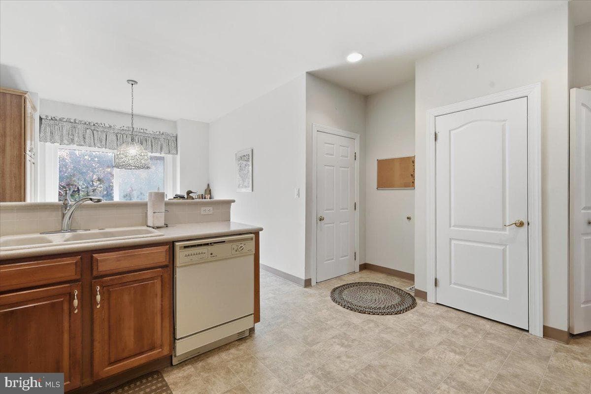 159 Sawgrass Drive photo 19