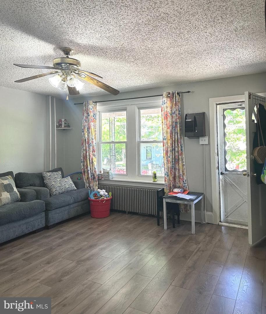 828 High Street photo 3