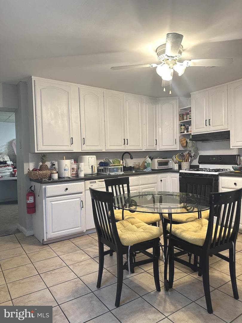 828 High Street photo 5