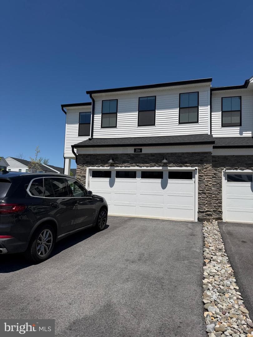 206 Lilac St, King Of Prussia