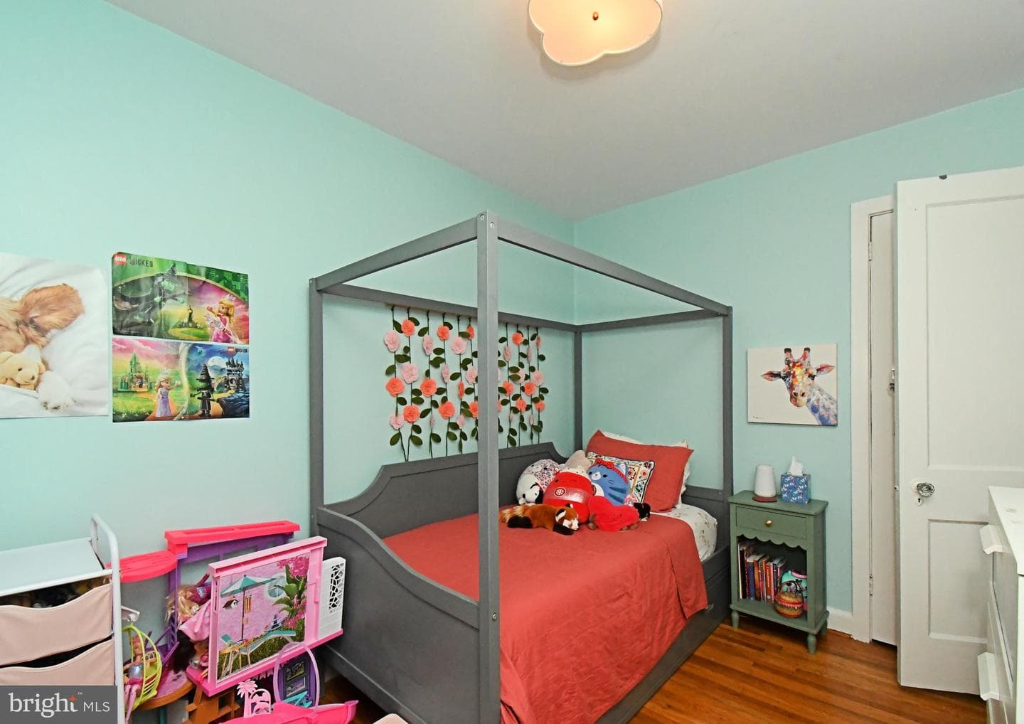 7805 Spring Avenue photo 30