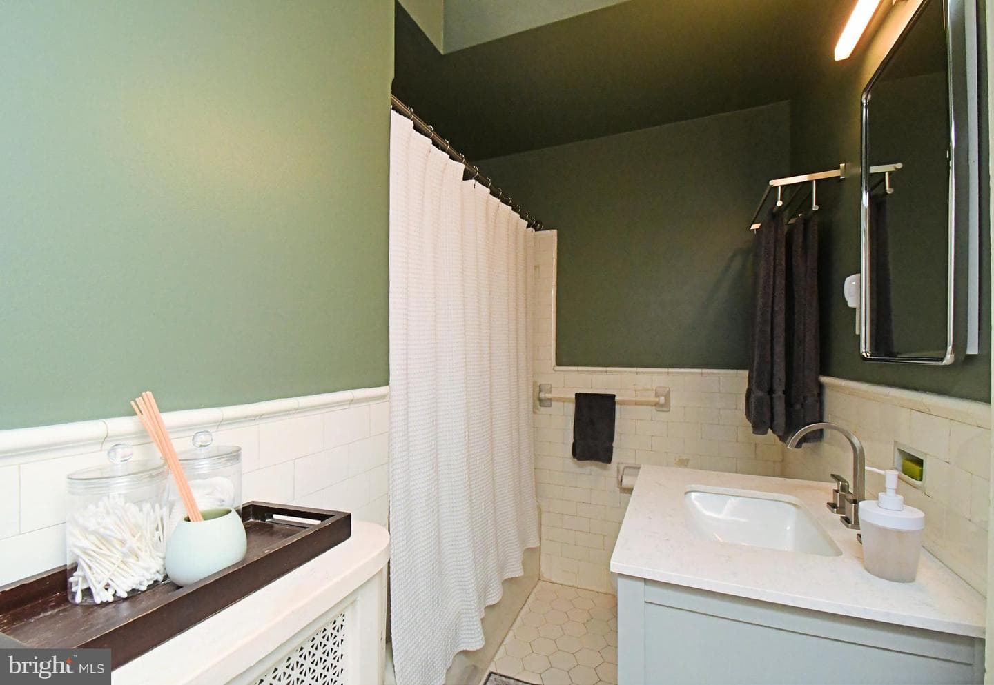 7805 Spring Avenue photo 34