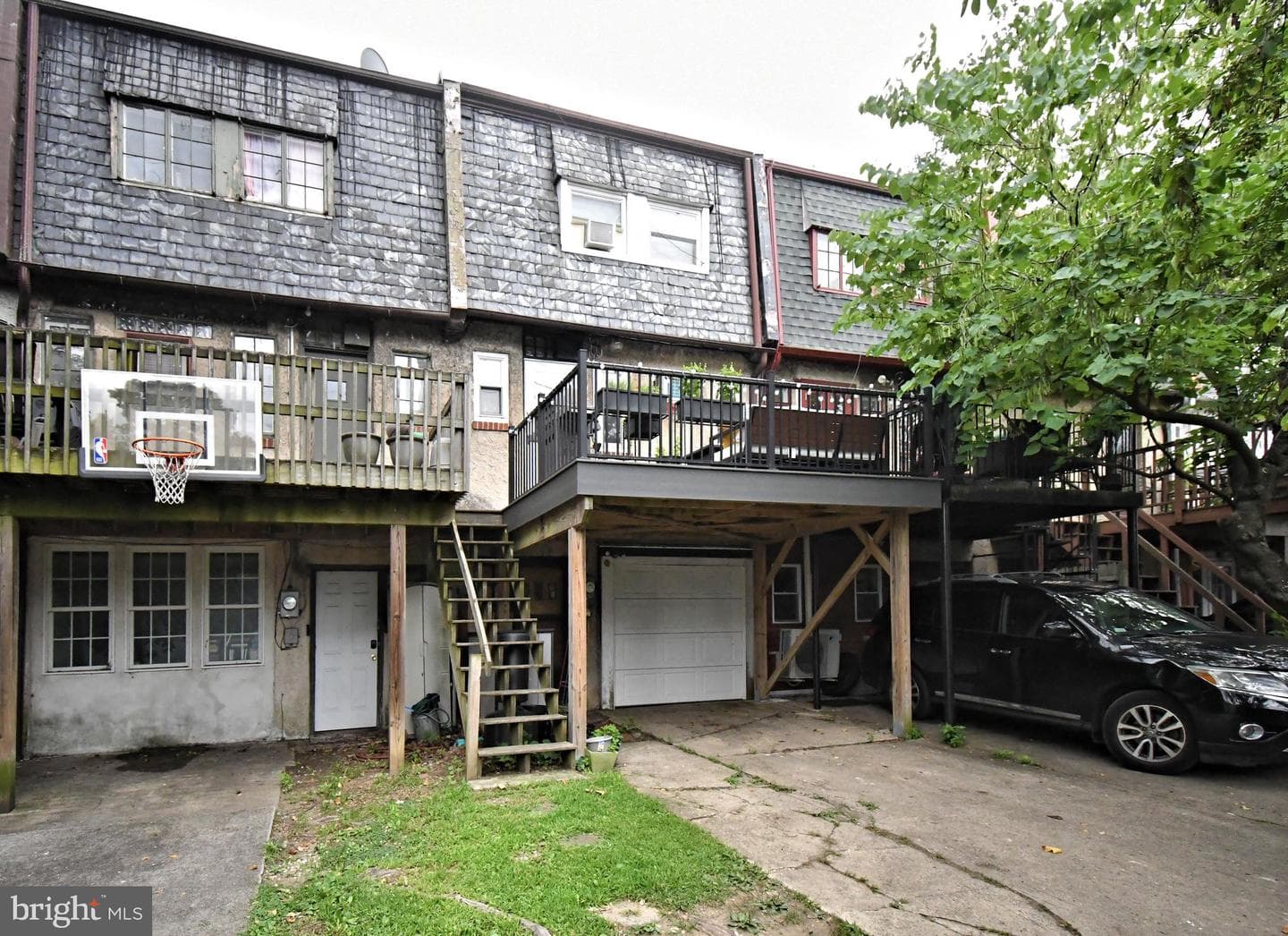 7805 Spring Avenue photo 42