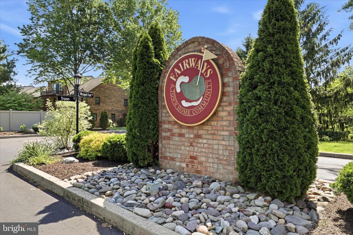 113 Winged Foot Court photo 2