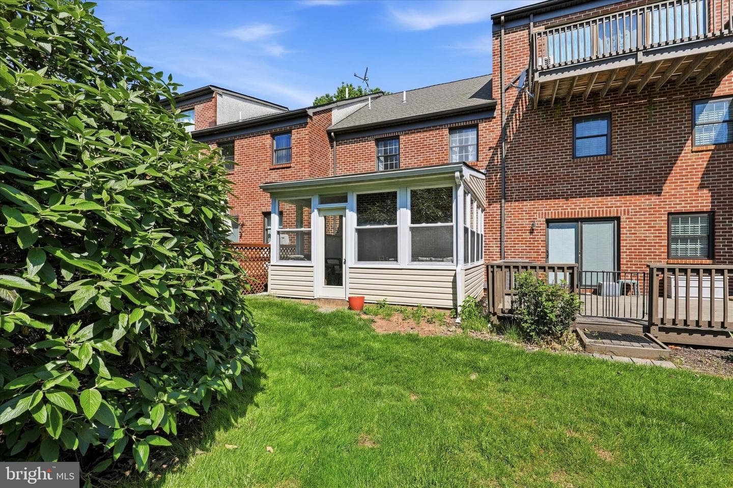 113 Winged Foot Court photo 24