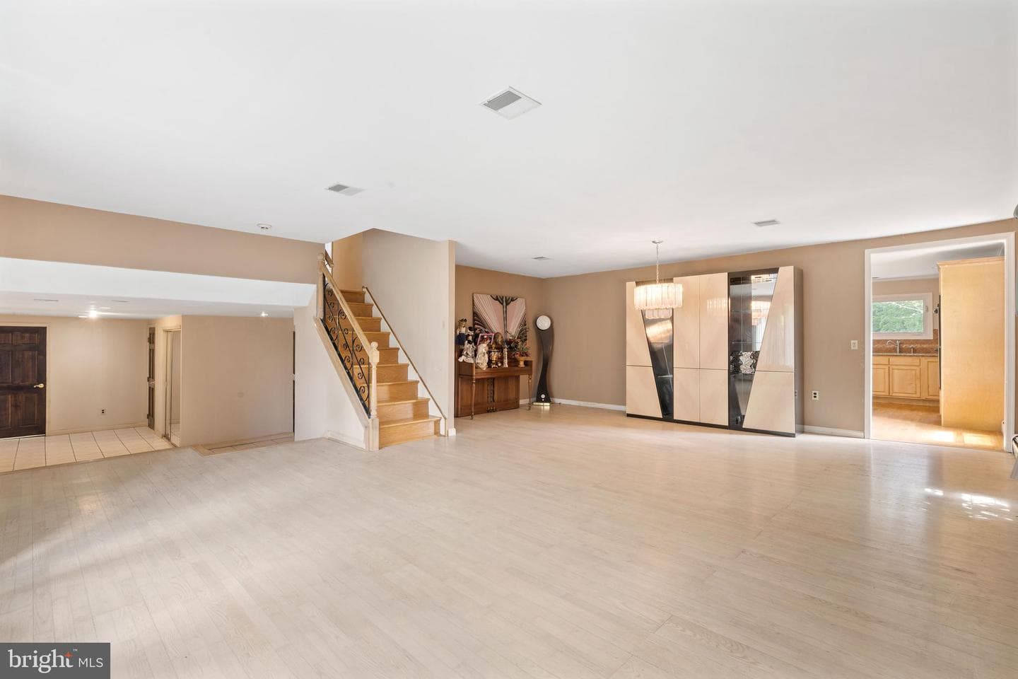 3873 Pine Road photo 10