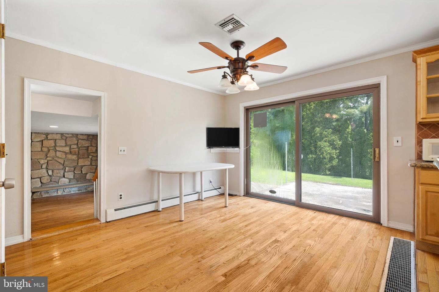 3873 Pine Road photo 18